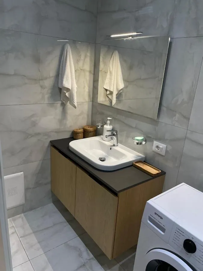 New Brilant Apartment Tirana 0*,  Albánie